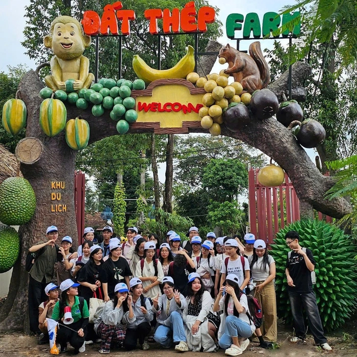 Đất thép farm